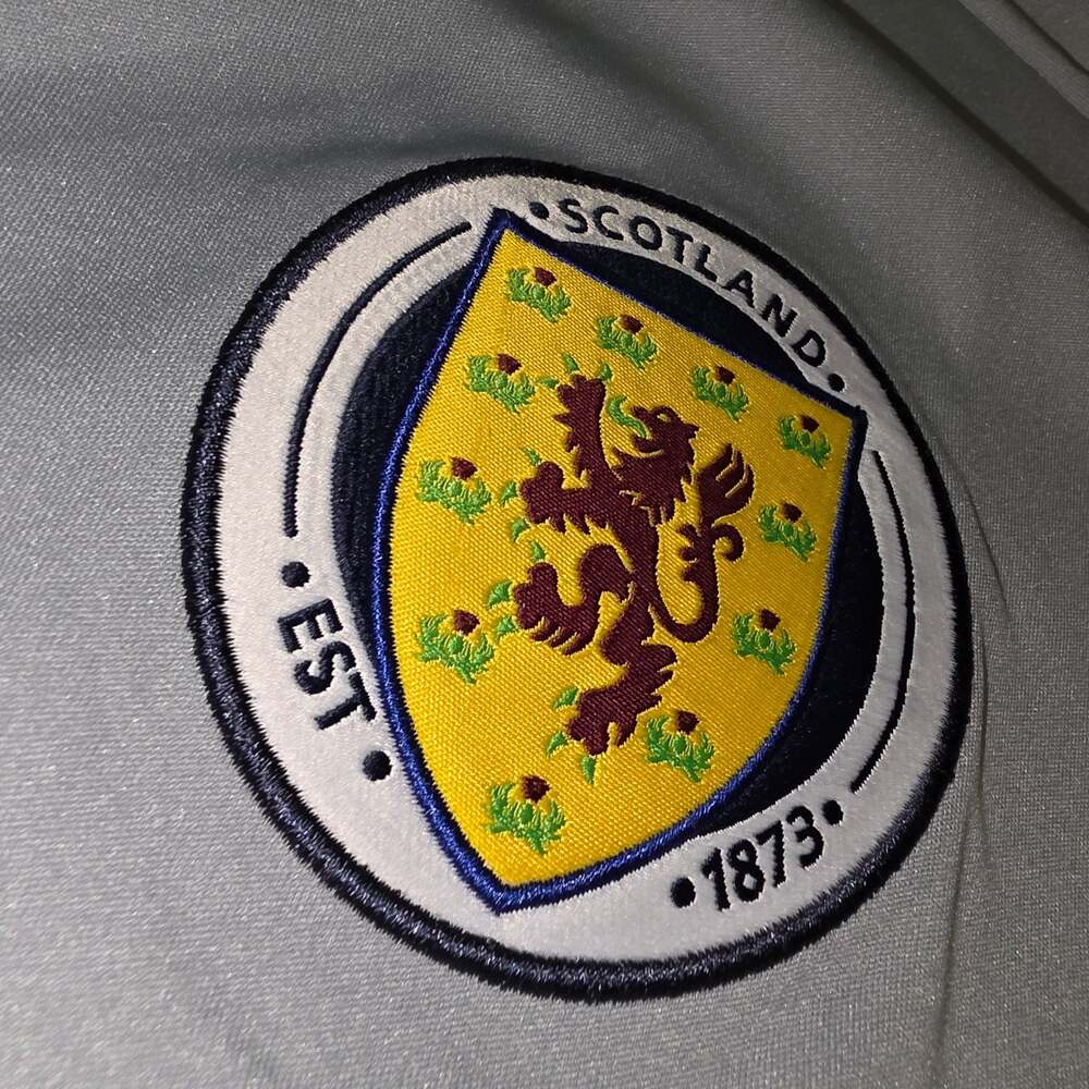Adidas Scotland 2011-2013 Long Sleeve Goalkeeper Jersey Men's Large - Picture 2 of 10